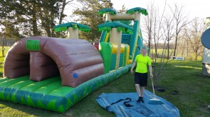 Jumping Jim's Jungle Obstacle Course!